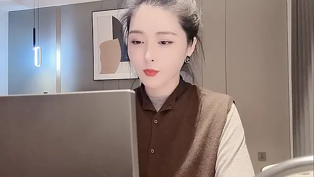 Ianxuan online show from 16, 10, 2025