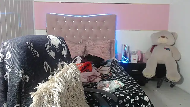 patty squirt  online show from 7, 3, 2025