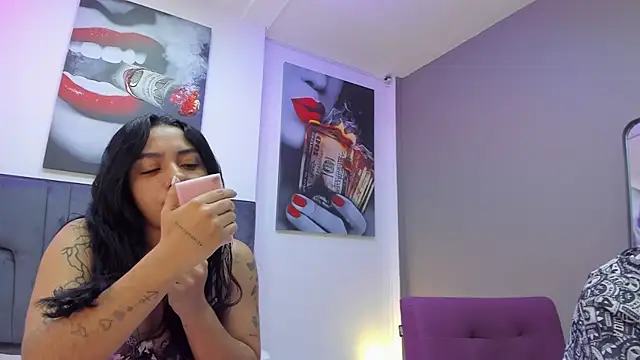 Snapshot of violet_and_myers chatting on 9, 10, 2025 violet and myers online show from 9, 10, 2025