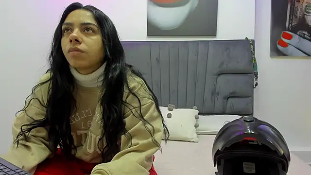 Snapshot of violet_and_myers chatting on 10, 10, 2025 violet and myers online show from 10, 10, 2025