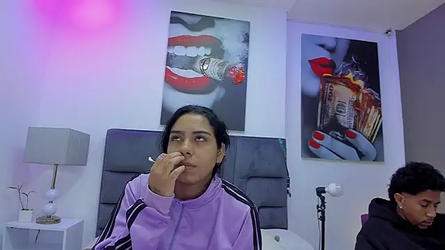 Snapshot of violet_and_myers chatting on 12, 10, 2025 violet and myers online show from 12, 10, 2025