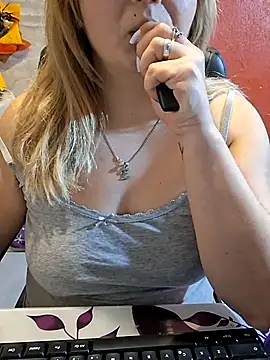 qSensi online show from 2, 12, 2025