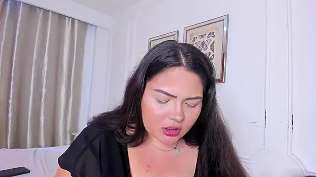 Snapshot of Tessa_Sinclaire chatting on 26, 9, 2025 Tessa Sinclaire online show from 26, 9, 2025