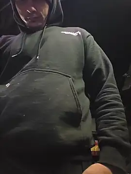 Snapshot of twistafatpipe chatting on 30, 10, 2025 twistafatpipe online show from 30, 10, 2025