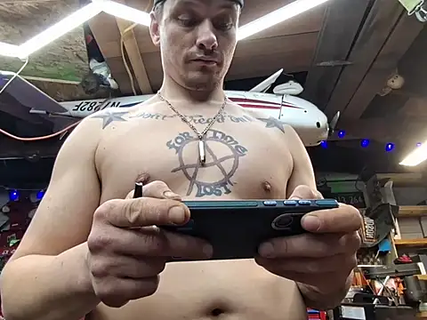 twistafatpipe online show from 31, 3, 2026