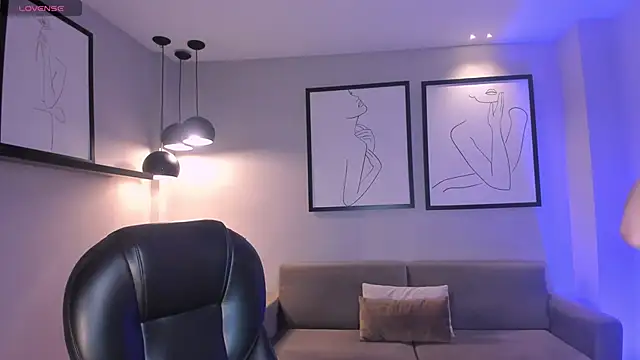 Snapshot of LizzCooper chatting on 20, 11, 2025 LizzCooper online show from 20, 11, 2025