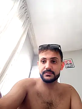 Snapshot of Muratcan33 chatting on 14, 10, 2025 Muratcan33 online show from 14, 10, 2025
