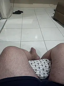 Snapshot of caruso01 chatting on 15, 11, 2025 caruso01 online show from 15, 11, 2025