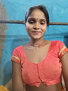 Snapshot of Harini_Gautam chatting on 13, 10, 2025 Harini Gautam online show from 13, 10, 2025