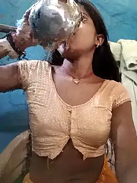 Snapshot of Harini_Gautam chatting on 15, 10, 2025 Harini Gautam online show from 15, 10, 2025