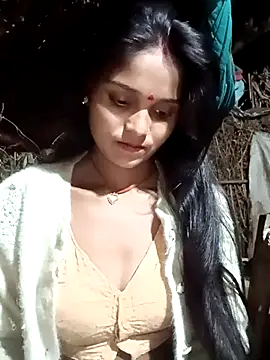 Snapshot of Harini_Gautam chatting on 26, 11, 2025 Harini Gautam online show from 26, 11, 2025