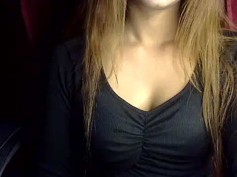 heartless Queen online show from 12, 11, 2025