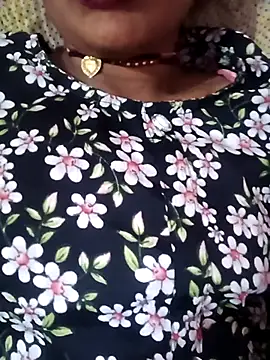 Snapshot of RANI_TANI chatting on 7, 10, 2025 RANI TANI online show from 7, 10, 2025