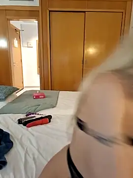 Snapshot of slg1 chatting on 3, 11, 2025 slg1 online show from 3, 11, 2025