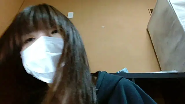 natsumiii online show from 15, 10, 2025