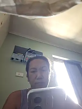 Snapshot of hotedhale chatting on 10, 5, 2026 hotedhale online show from 10, 5, 2026