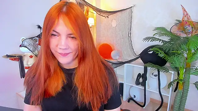 Snapshot of Gingerr_pie chatting on 12, 11, 2025 Gingerr pie online show from 12, 11, 2025