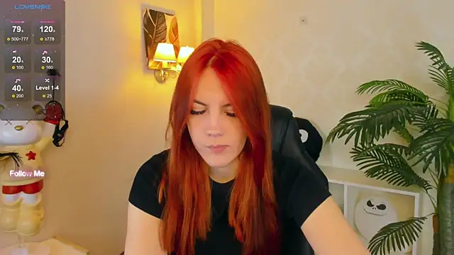 Snapshot of Gingerr_pie chatting on 2, 12, 2025 Gingerr pie online show from 2, 12, 2025