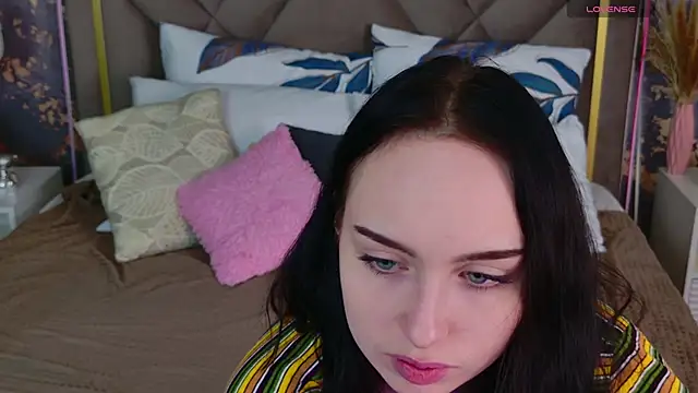 MonikaCarter online show from 9, 11, 2025