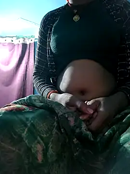 Snapshot of Hemal_Gobin chatting on 18, 12, 2025 Hemal Gobin online show from 18, 12, 2025