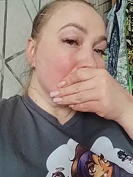 Kiss Eva online show from 4, 3, 2026