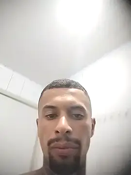 Snapshot of Gabriesex chatting on 17, 10, 2025 Gabriesex online show from 17, 10, 2025