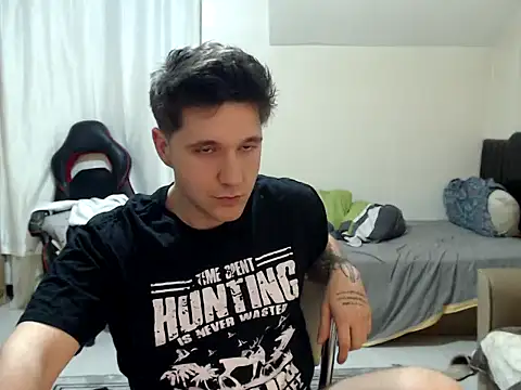 Snapshot of 2handsomemann chatting on 1, 2, 2026 2handsomemann online show from 1, 2, 2026