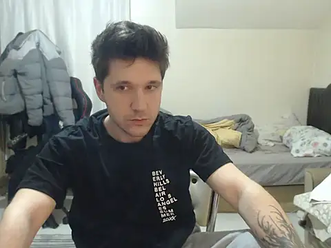 Snapshot of 2handsomemann chatting on 28, 3, 2026 2handsomemann online show from 28, 3, 2026