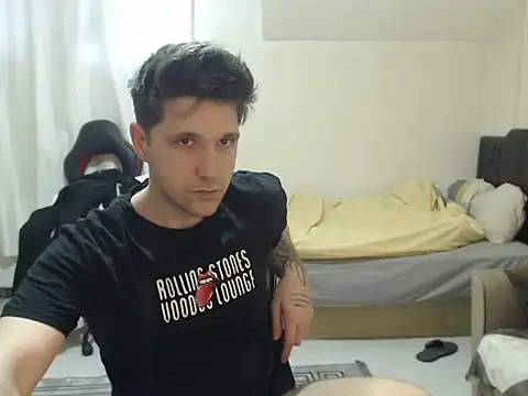 Snapshot of 2handsomemann chatting on 29, 4, 2026 2handsomemann online show from 29, 4, 2026