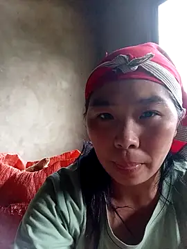 quynhkoolbae online show from 13, 10, 2025