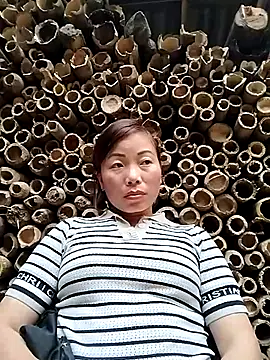 Annaacutee online show from 20, 12, 2025