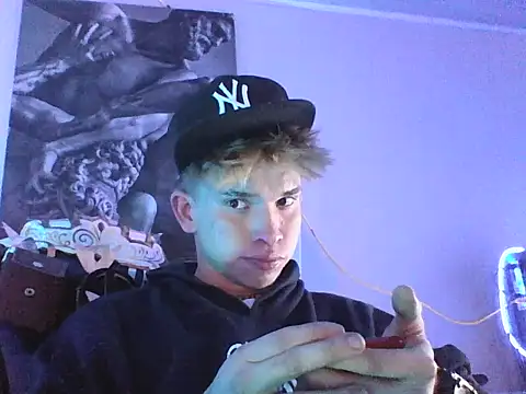 Snapshot of djkev_ chatting on 28, 9, 2025 djkev online show from 28, 9, 2025