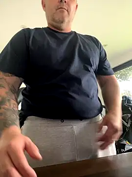 mrlovinhusband online show from 20, 9, 2025