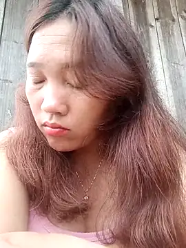 Snapshot of miumiu_00 chatting on 18, 9, 2025 miumiu 00 online show from 18, 9, 2025