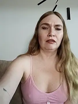 KisaVixen online show from 4, 4, 2026