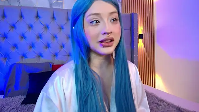 Suxan White  online show from 11, 3, 2026