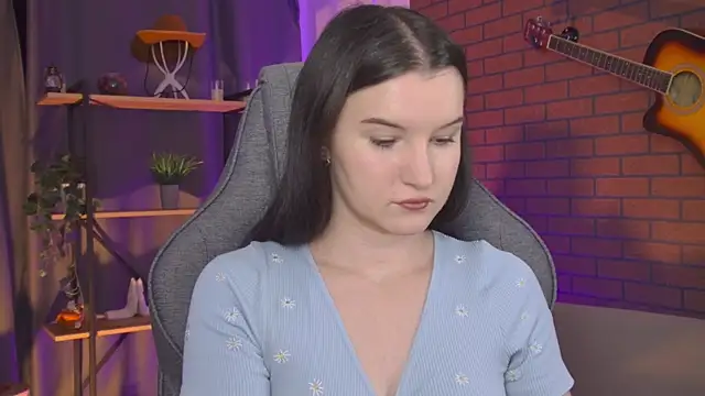 AgataWillis online show from 9, 7, 2026