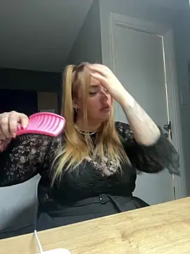 MysteriousMylaX online show from 5, 10, 2025