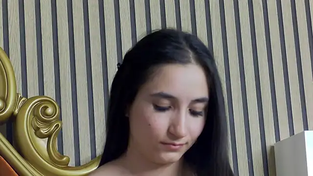 Snapshot of CarolinaBlair chatting on 19, 4, 2026 CarolinaBlair online show from 19, 4, 2026
