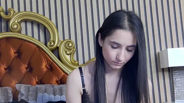 Snapshot of CarolinaBlair chatting on 2, 5, 2026 CarolinaBlair online show from 2, 5, 2026