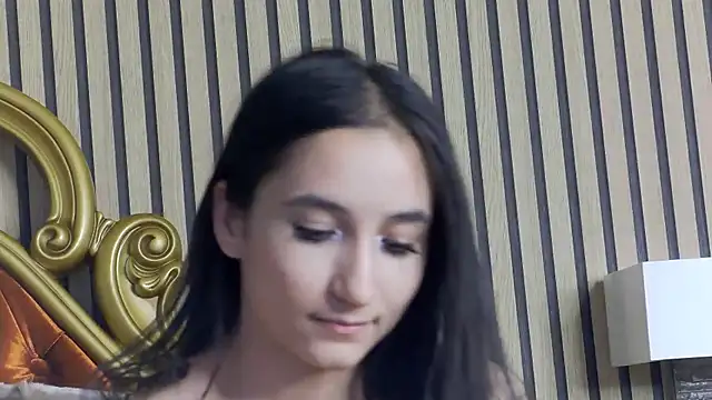 Snapshot of CarolinaBlair chatting on 14, 5, 2026 CarolinaBlair online show from 14, 5, 2026