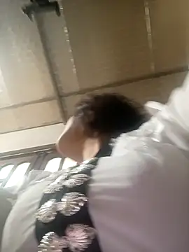 linda bae00 online show from 9, 3, 2026