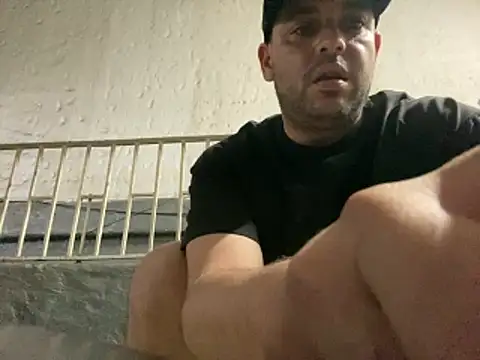 Snapshot of rider239 chatting on 12, 11, 2025 rider239 online show from 12, 11, 2025