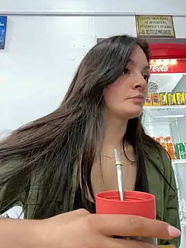 Snapshot of Danielaeliana chatting on 9, 9, 2025 Danielaeliana online show from 9, 9, 2025