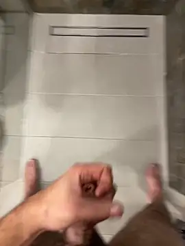 Snapshot of MrZli chatting on 8, 11, 2025 MrZli online show from 8, 11, 2025