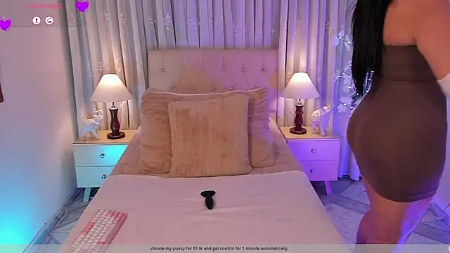 Snapshot of Salmavalentino chatting on 21, 5, 2026 Salmavalentino online show from 21, 5, 2026