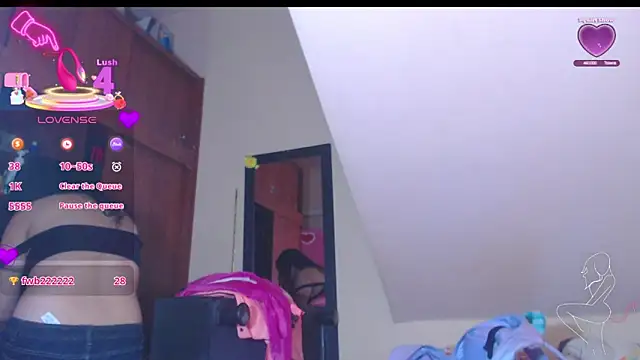 Snapshot of catalina_saenz19 chatting on 22, 10, 2025 catalina saenz19 online show from 22, 10, 2025