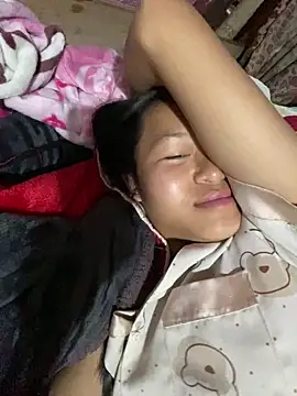 milo bae online show from 19, 12, 2025