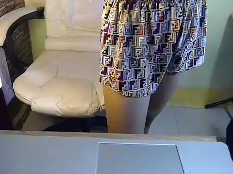 Snapshot of Joys_Wet_Pussy chatting on 14, 5, 2026 Joys Wet Pussy online show from 14, 5, 2026
