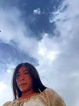 EmLy02 online show from 22, 12, 2025